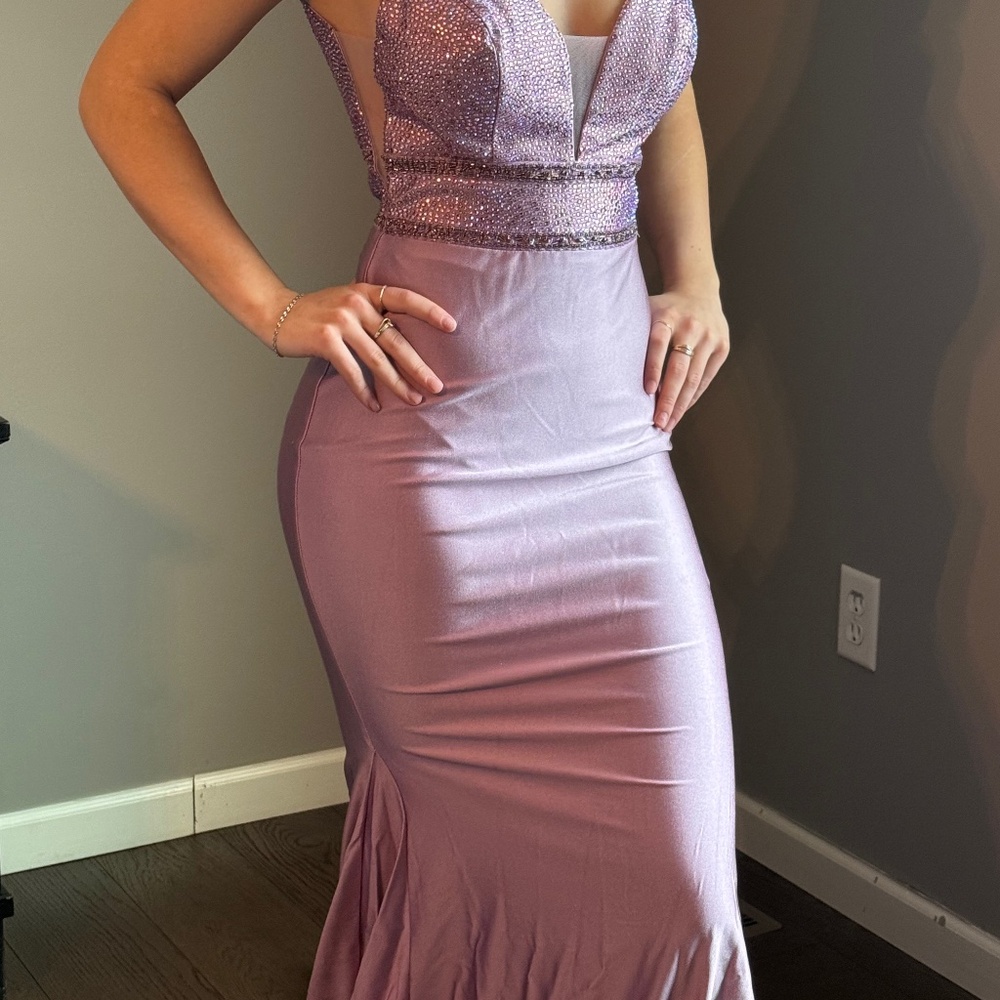 Ellie Wilde Mon Cheri